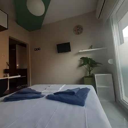 Dramamine1 Apartment